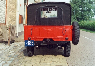willys-jeep cj-3a 1952