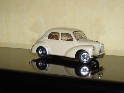 renault 4cv 1946 